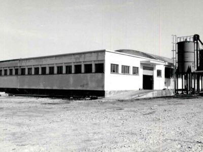 1960 - Veduta esterna ampliamento e sylos per sansa